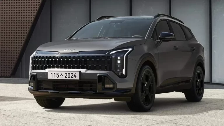 2025 Kia Sportage Front